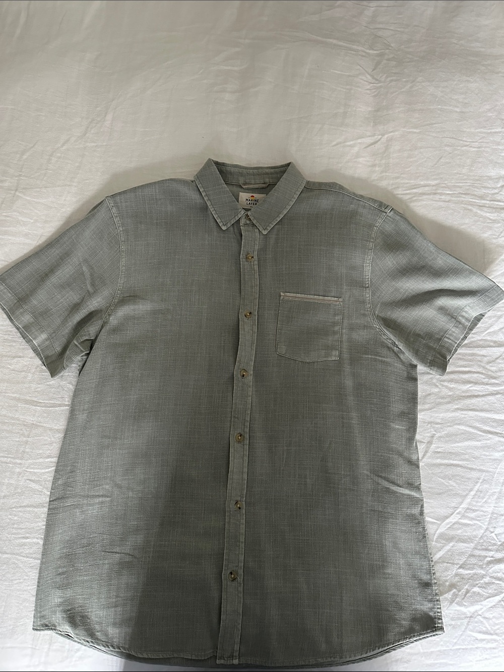 Marine Layer Men's Short-Sleeve Button-Down Shirt in Sage Green